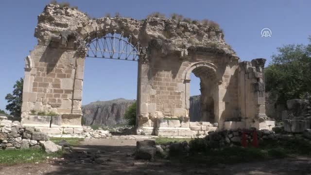 Anavarza İçin Hedef Unesco Kalıcı Miras Listesi