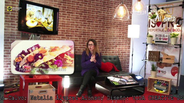 Ana despidiendo el programa Al´Dente de la semana