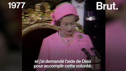 VIDEO - En Grande-Bretagne, la reine Elizabeth II fête ses 92 ans