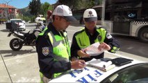 Isparta'da polis sürücülere göz açtırmadı...1 saatte 15 araç sürücüsü ceza yedi
