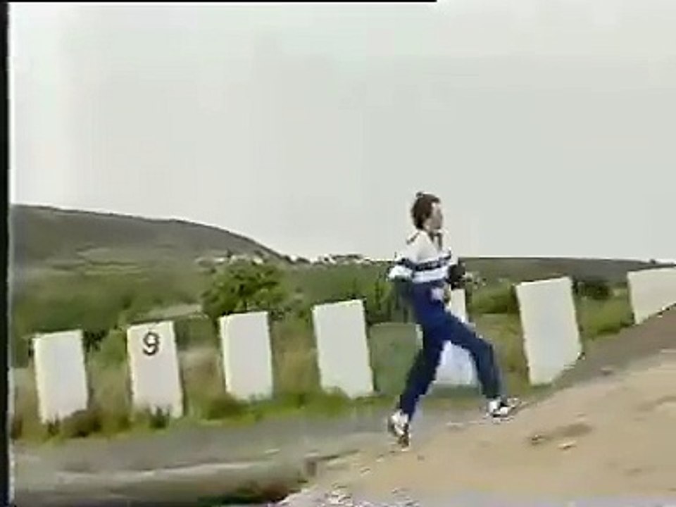 Wasim Akram vs 6 time world record holder fitness trainer ...Wasim Akram's great fitness