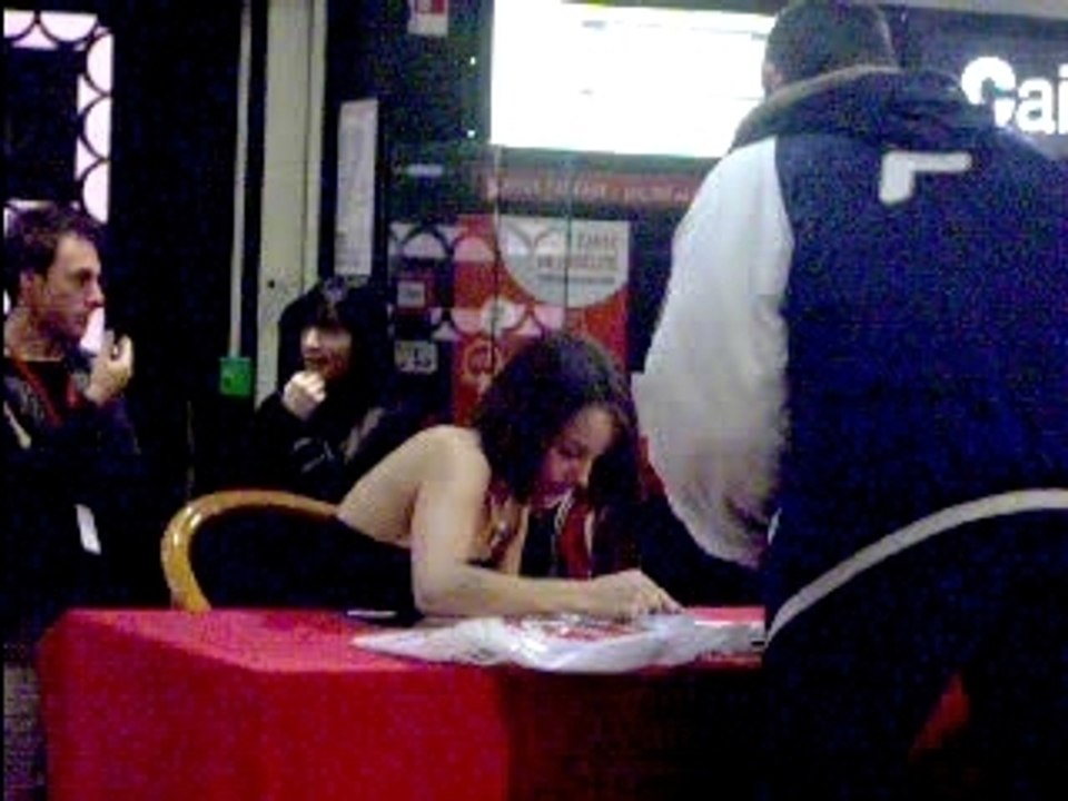 dédicace virgin alizée 03 décembre