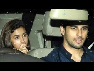 Sidharth Malhotra और Alia Bhatt दिखाई दिए Karan Johar की Party में