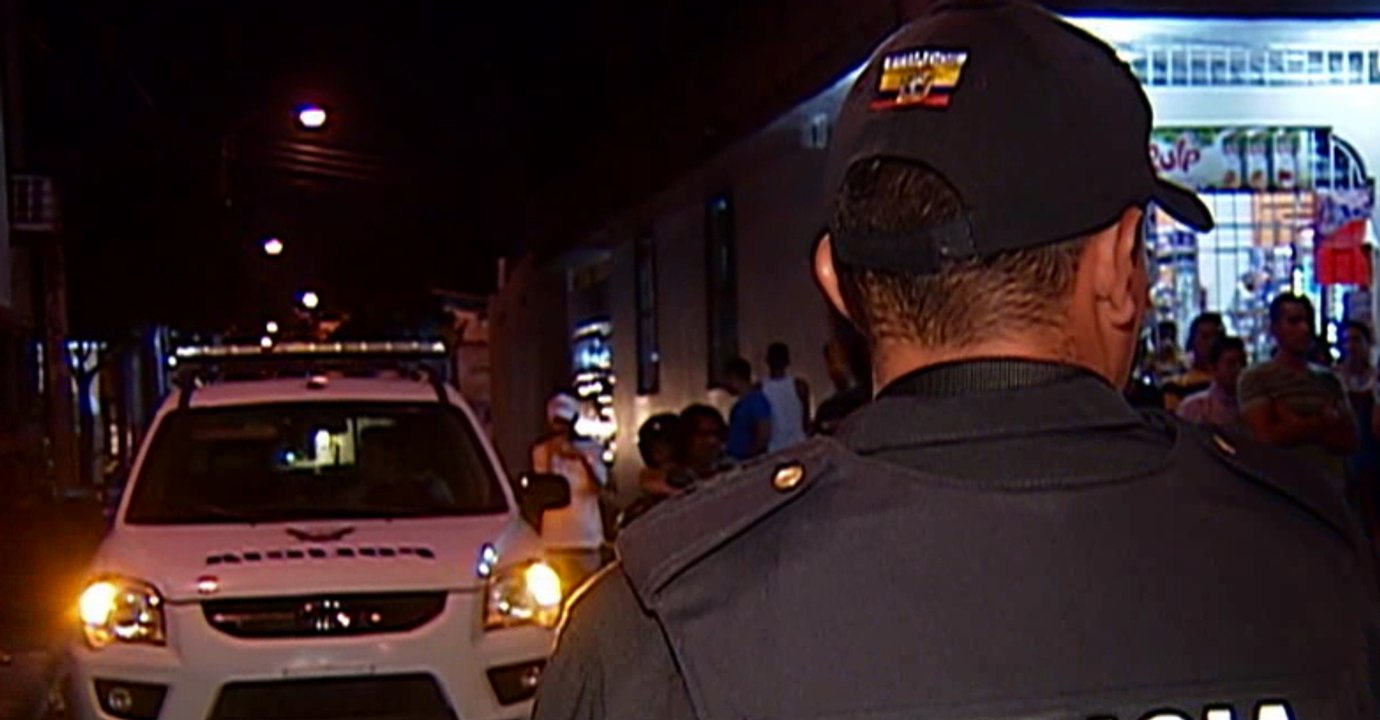 Guayaquil: varias personas detenidas y varios sobres de droga incautadas fue el resultado de un mega operativo