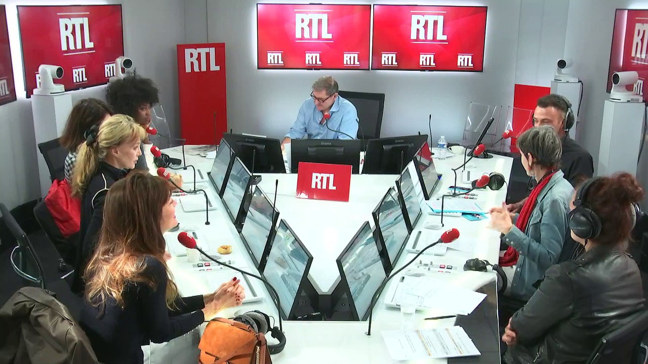 Les Parisiennes : "Paris nous a adoptées", explique Arielle Dombasle sur RTL