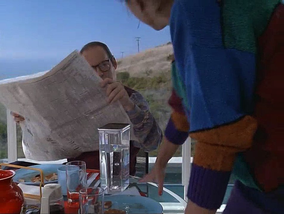 Amazing Stories S02E20 Moving Day