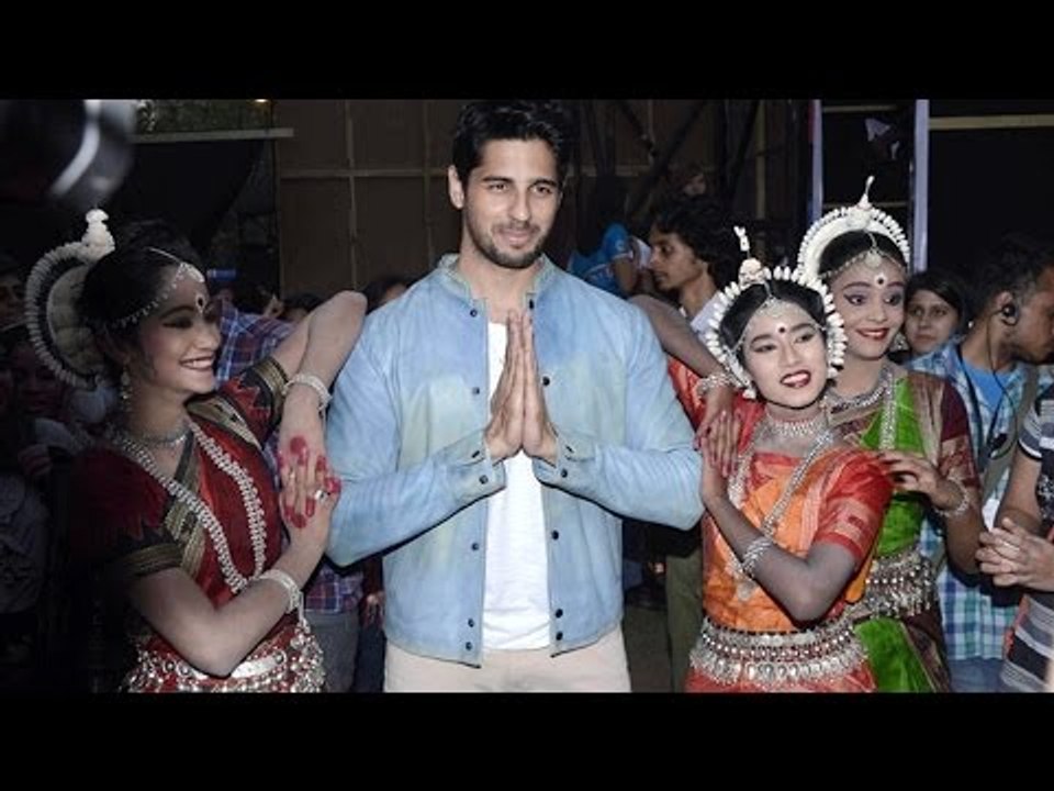 Kala Ghoda Art Festival 2016 Inauguration By Sidharth Malhotra