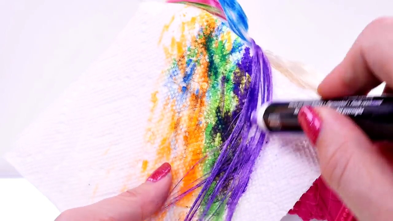 Como Pintar el Pelo Caballo de Barbie de Muchos Colores ❤ DIY Videos Barbie Cabello DCTC