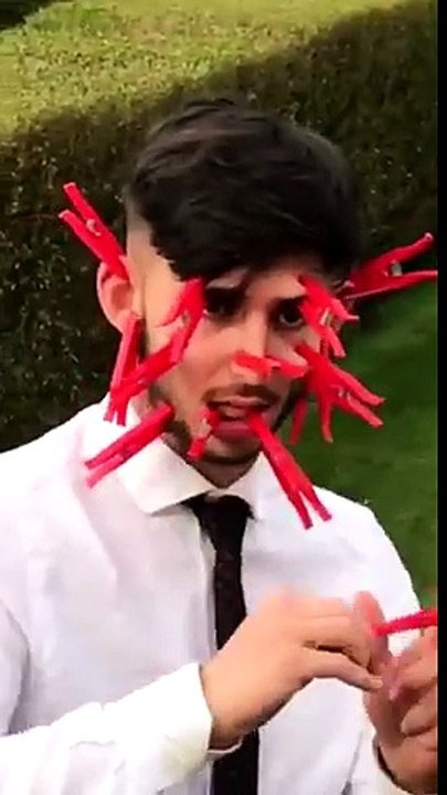 Plein de pinces à linge