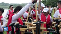 Realizan tradicional carrera de botes de dragón en Panamá