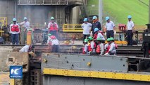 Dan mantenimiento a esclusas del Canal de Panamá