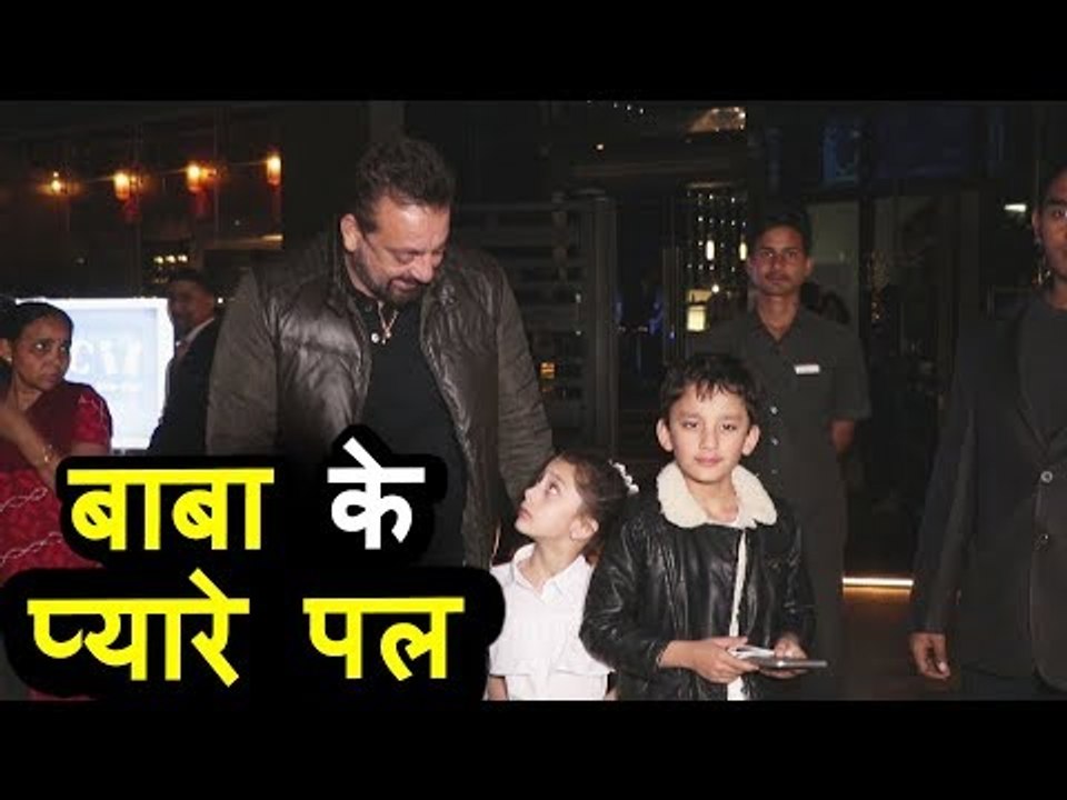 Sanjay Dutt अपने बच्चो Iqra और Shahraan Dutt के साथ पोहचे Yauatcha पर