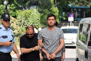 Karısını ve Sevgilisi Olduğunu İleri Sürdüğü Şahsı Öldüren Adamdan "Namus" Bahanesi