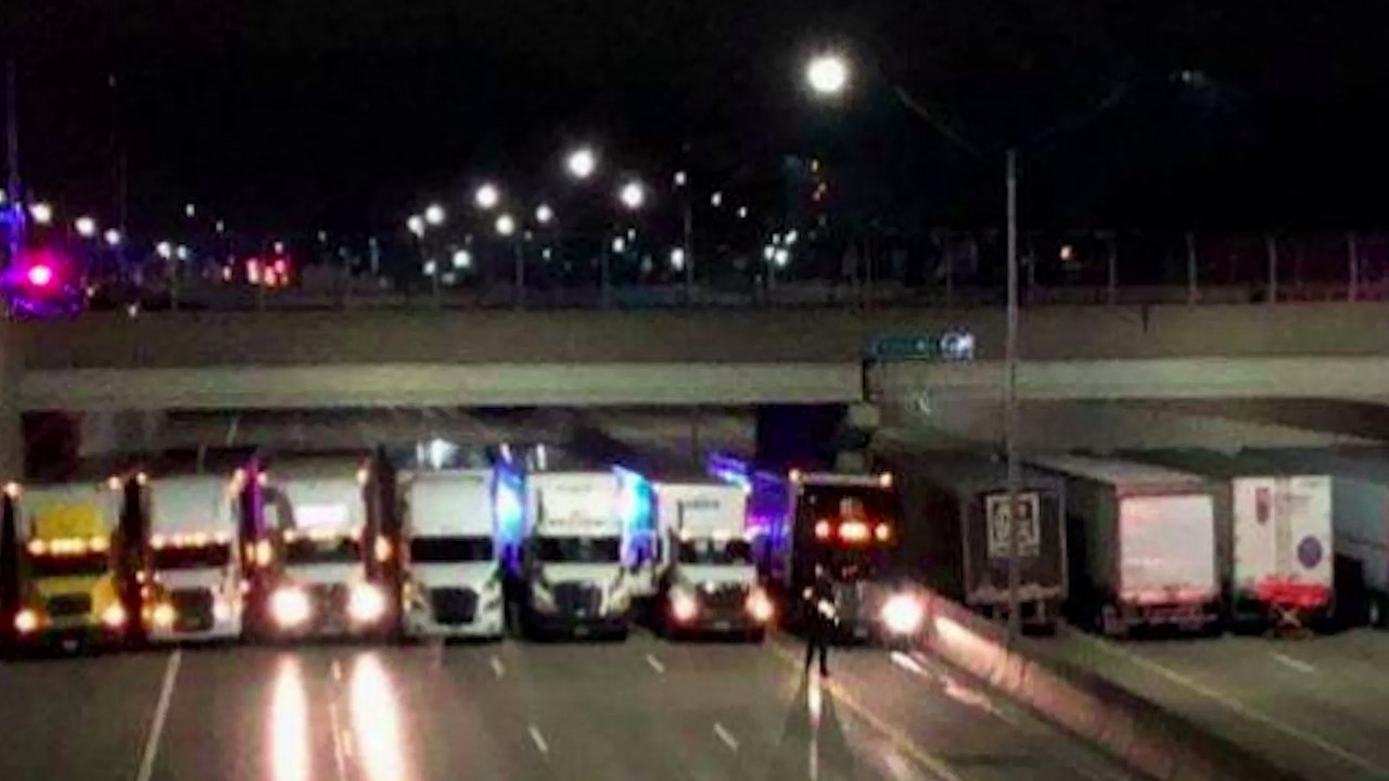 Des camions solidaires