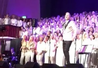 Thousand-Strong Choir Pays Beautiful Tribute to Avicii in Stockholm