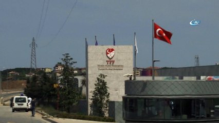 TFF'de kritik toplantı başladı