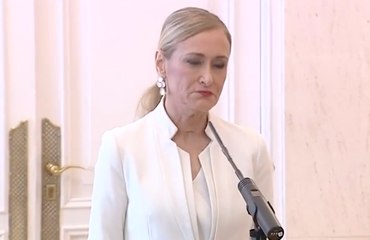 Cristina Cifuentes dimite