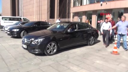 Gazeteci İsmail Küçükkaya'ya 16 Ay 20 Hapis Cezası