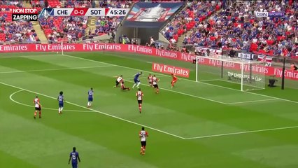 Olivier Giroud : son incroyable but vu sous un nouvel angle (vidéo)