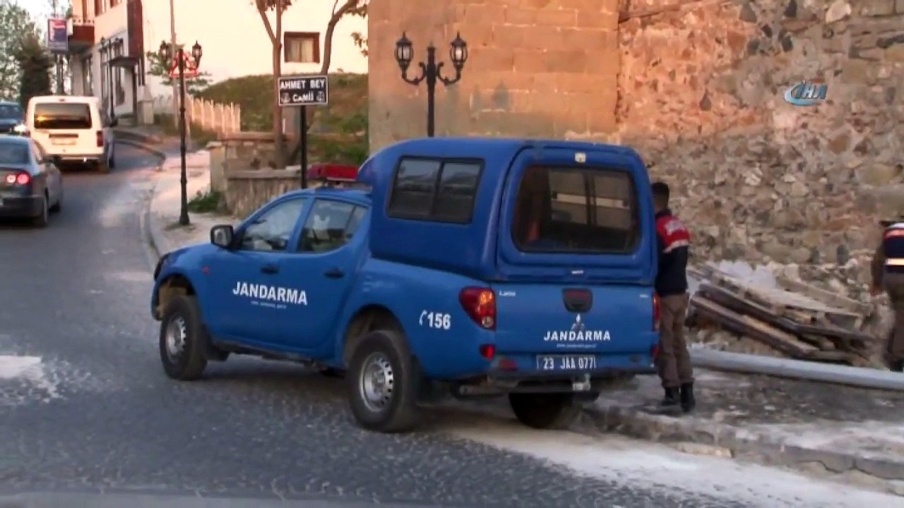 Yer Harput: Taşı Çektiler Binlerce Madeni Para Döküldü