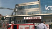 Başakşehir'de deri etiket imalathanesinde yangın