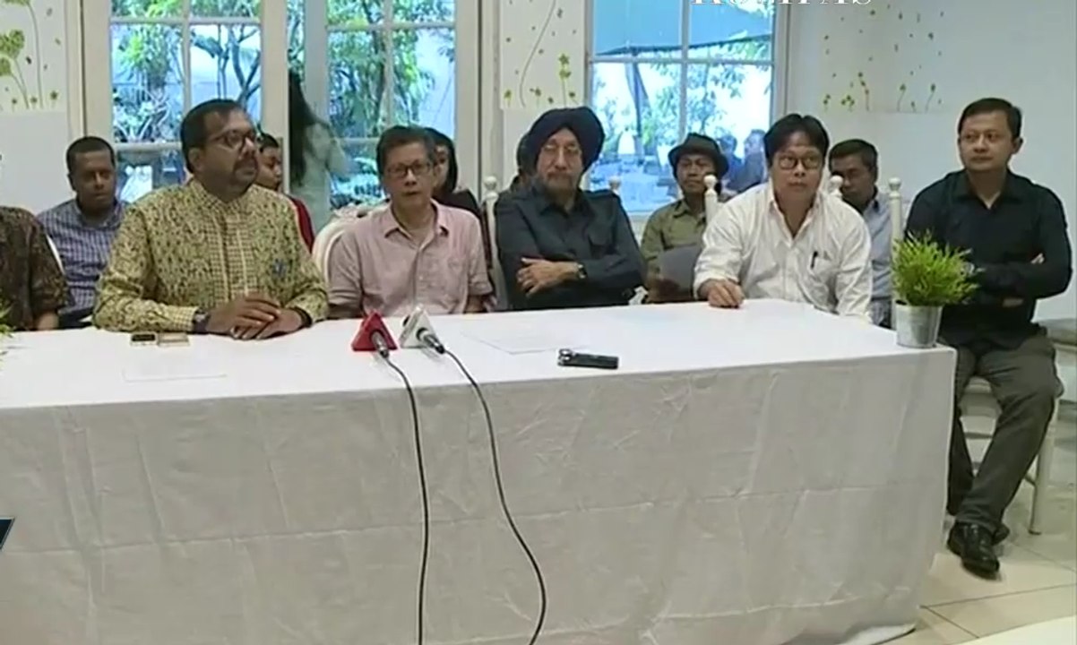 Rocky Gerung dan Aktivis Luncurkan Maklumat Akal Sehat