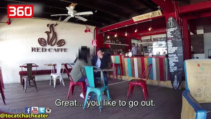 Kap të dashurën me shefin e saj duke u puthur, shikoni reagimin e djalit (360video)