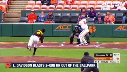 Clemson's Logan Davidson Blasts HR Out Of The Ballpark