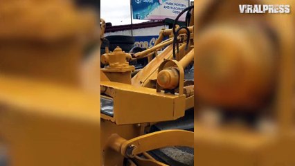 World's Most Beautiful Mechanic