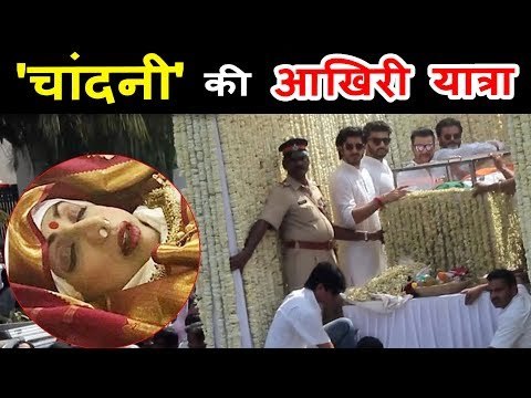 Sridevi की अपने परिवार संग आखरी यात्रा | Jhanvi, Khushi, Arjun Kapoor | LIVE UPDATE