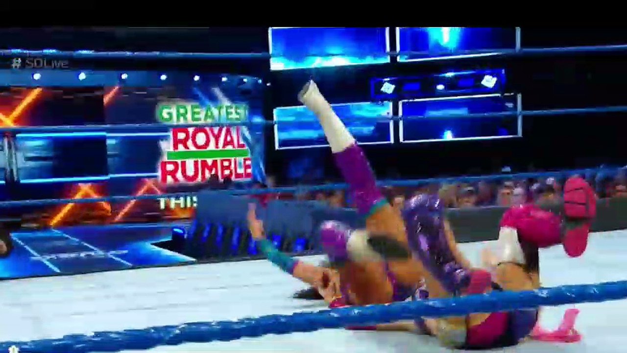 Auska & Becky Lynch vs. The llconics: SmackDown Live, April 24,2018