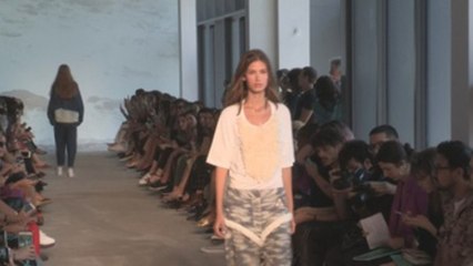 La moda surf abre la quinta jornada de la Semana de la Moda de Sao Paulo