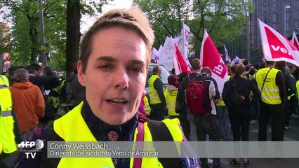 Trabajadores de Amazon demandan derechos laborales en Berlín