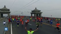 Reúne maratón Wuhan 20 mil corredores