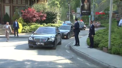 Karamollaoğlu, Gül'ün Ofisinden Ayrıldı