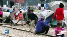 Al menos 10.000 refugiados varados Grecia