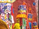 Monjes tibetanos celebran nacimiento de Buda con develación de tapices Thangka