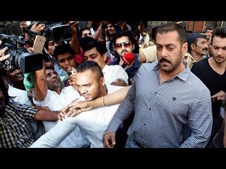 Salman Khan LASHES A Fan For Secretly Recording SULTAN SHOOT
