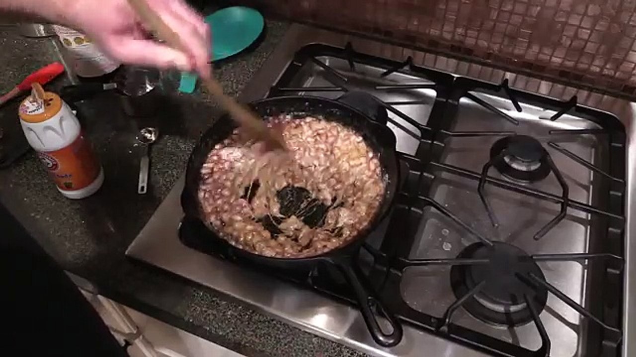 How to Make Classic Southern Peanut Brittle