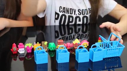 Shopkins com Carol Santina e Sophia Santina