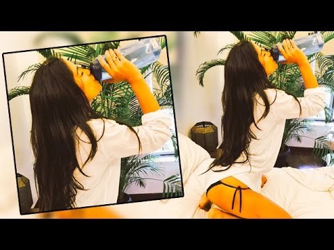 Poonam Pandey Flaunts Her HOT Assets In BIKINI