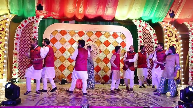 Dance Performance By Siam & Toya Best Bangla Stage Dance 2018 HD wedding danc।।বিয়ে বাড়ির নাচ।। গায়ে হলুদের নাচ।। Seven Tunes