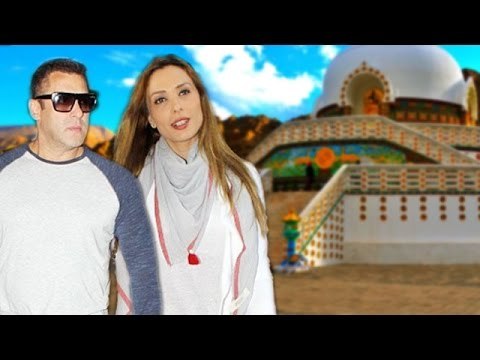 Salman Khan With Girlfriend Iulia At Shanti Stupa In Ladakh