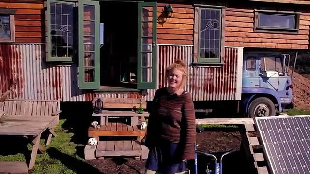 Beautiful 85% Recycled Off-Grid Tiny House Truck