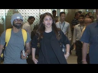 Anushka Sharma RETURNS From Budapest, Wraps Up SRK's The Ring Shooting