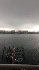Il filme la formation d'une tornade