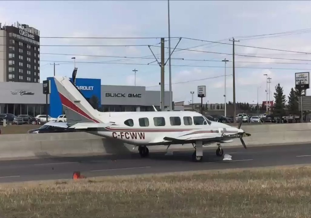 Small Plane Makes Emergency Landing on Calgary...