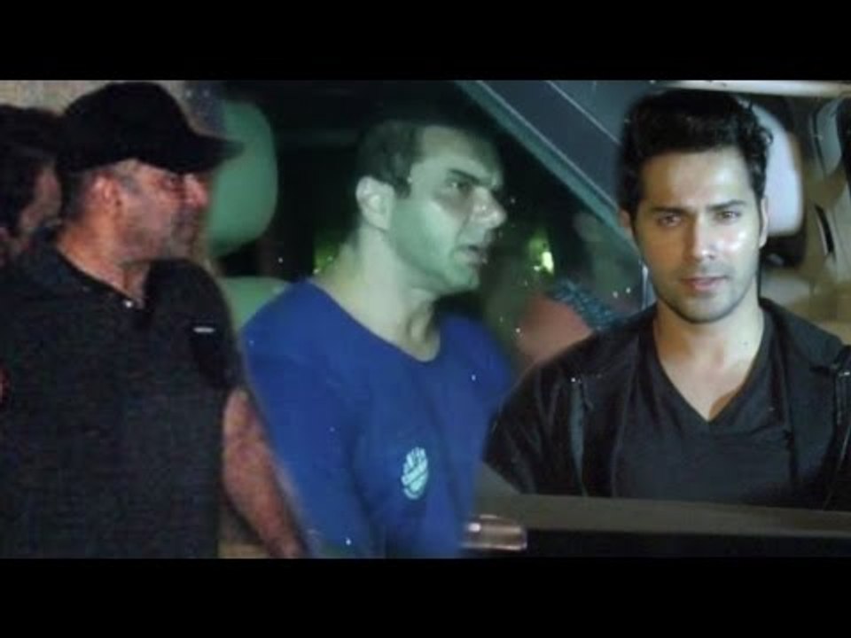 Khan Family Get-Together - Salman Khan, Varun Dhawan, Iulia Vantur