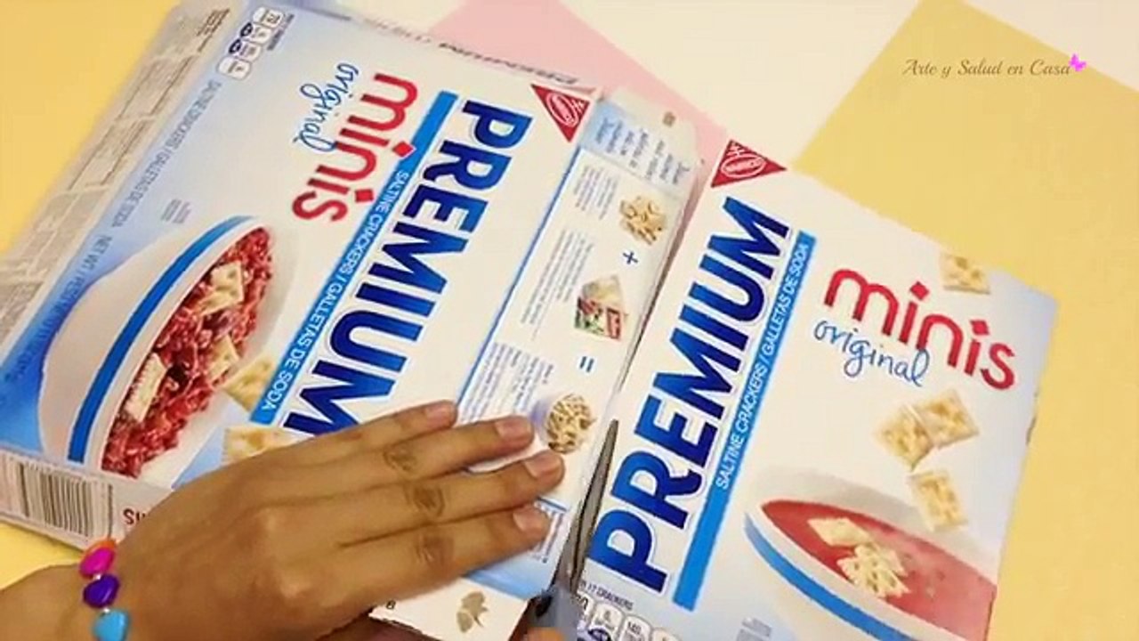 EASY Desk Organizer /Adventure Time Cardboard Organizer