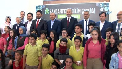 Epilepsi hastası annesi için cam silme projesi üretti